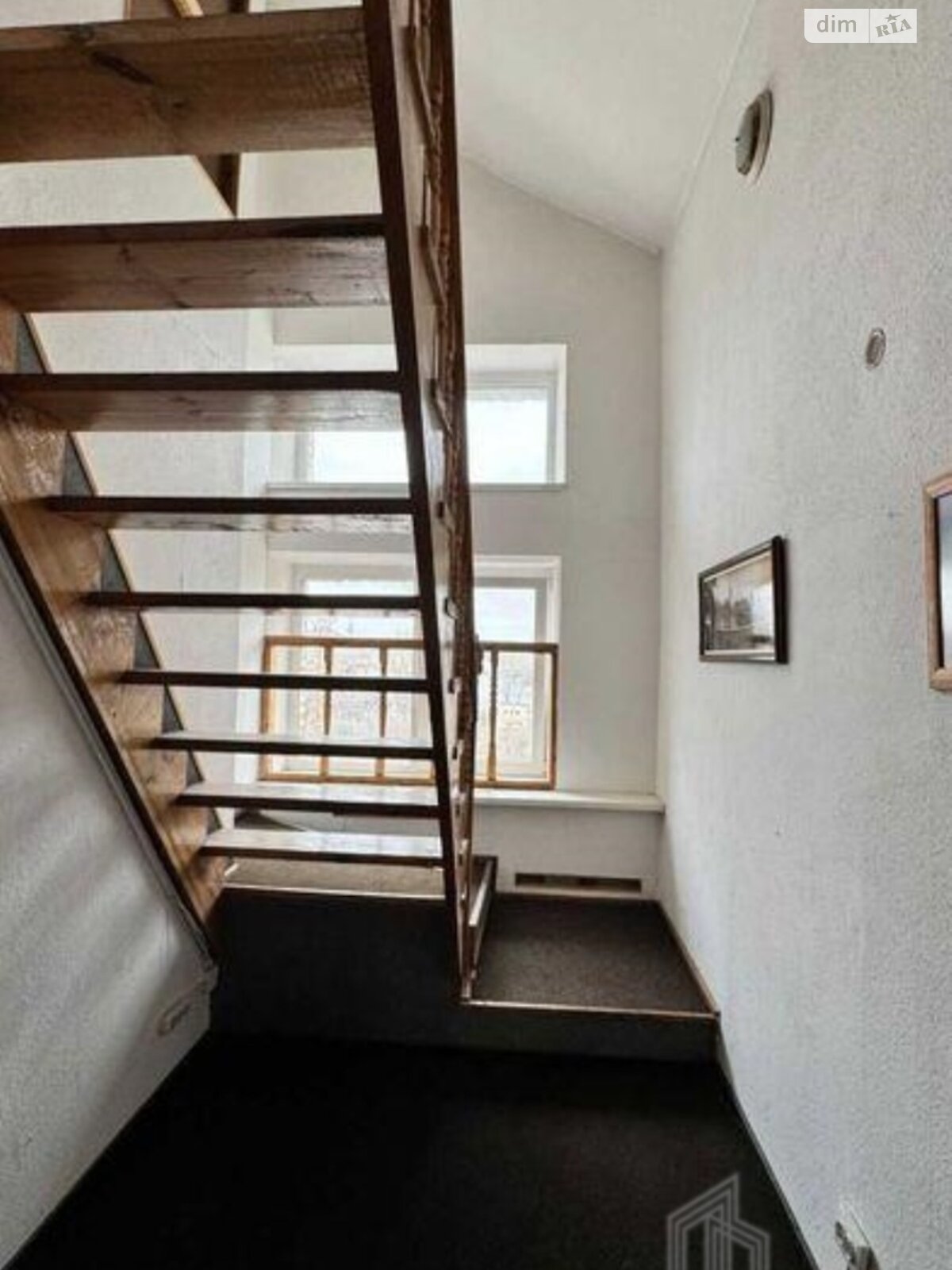 Продажа трехкомнатной квартиры в Киеве, на ул. Оболонская 47, район Подольский фото 1 Продажа трехкомнатной квартиры в Киеве, на ул. Оболонская 47, район Подольский фото 1