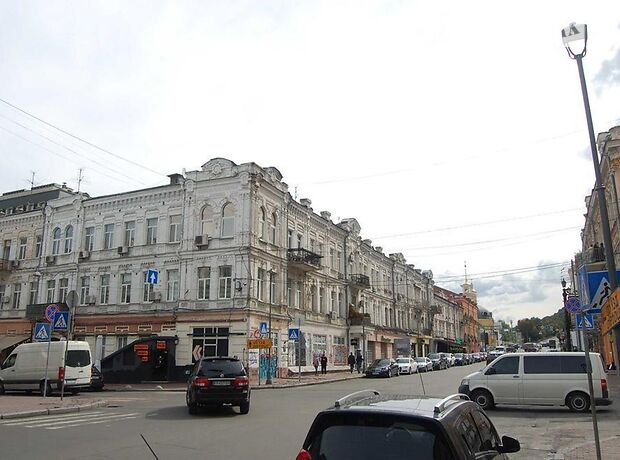 Продажа четырехкомнатной квартиры в Киеве, на ул. Петра Сагайдачного 8, район Подольский фото 1