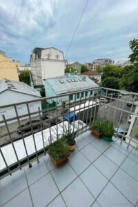 Продажа трехкомнатной квартиры в Киеве, на ул. Почайнинская 23, район Подольский фото 2