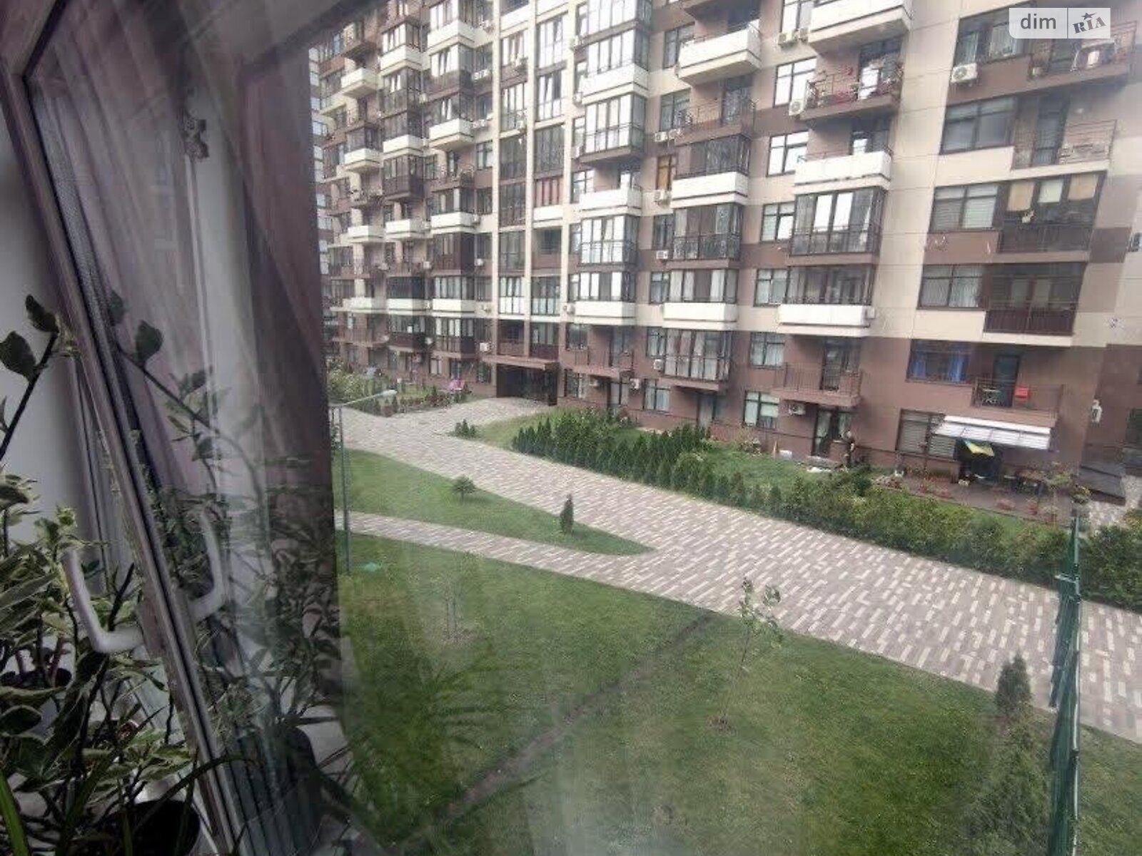 Продажа двухкомнатной квартиры в Киеве, на просп. Европейского Союза 45, район Подольский фото 1