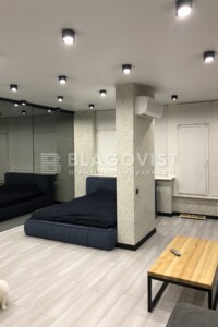 Продажа однокомнатной квартиры в Киеве, на просп. Правды 45Б, район Подольский фото 2