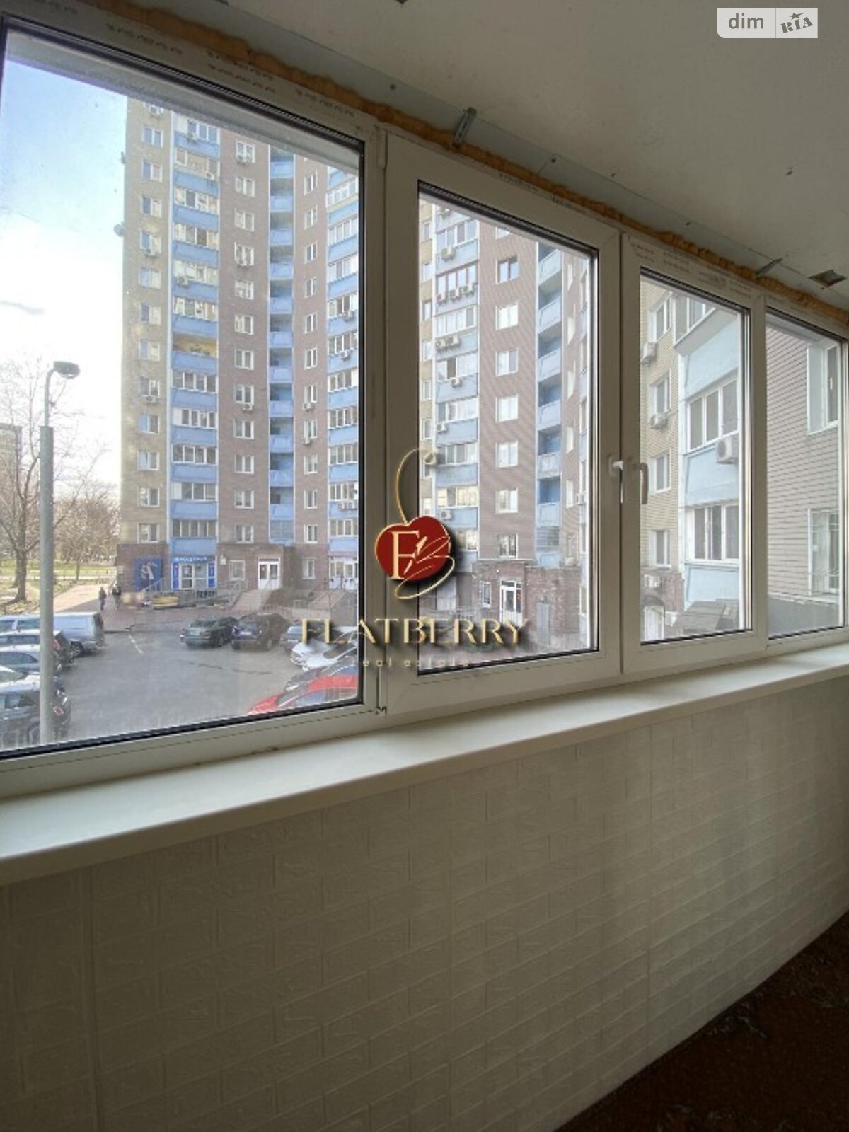 Продажа однокомнатной квартиры в Киеве, на просп. Правды 19А, район Подольский фото 1