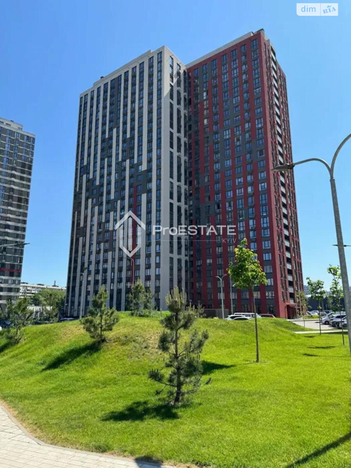 Продажа трехкомнатной квартиры в Киеве, на просп. Европейского Союза 49, район Подольский фото 1 Продажа трехкомнатной квартиры в Киеве, на просп. Европейского Союза 49, район Подольский фото 1