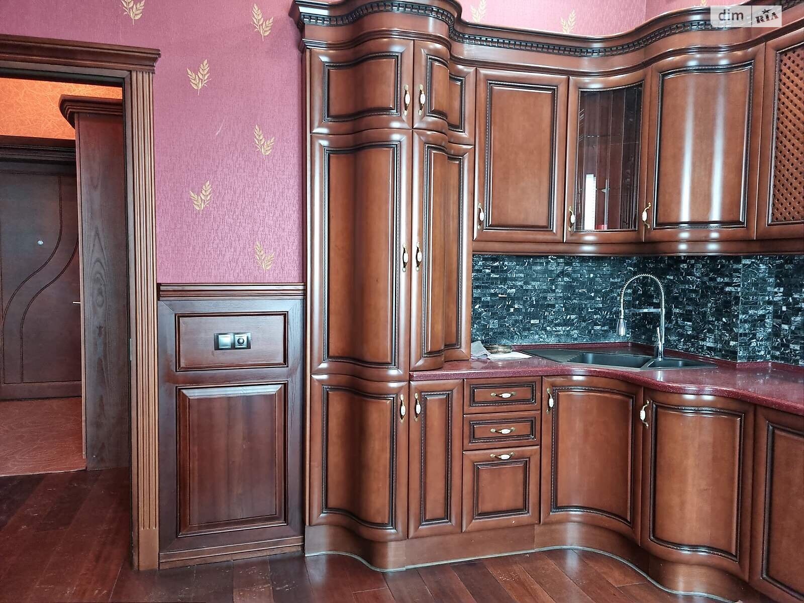 Продаж двокімнатної квартири в Києві, на вул. Притисько-Микільська 2, район Подільський фото 1 Продаж двокімнатної квартири в Києві, на вул. Притисько-Микільська 2, район Подільський фото 1