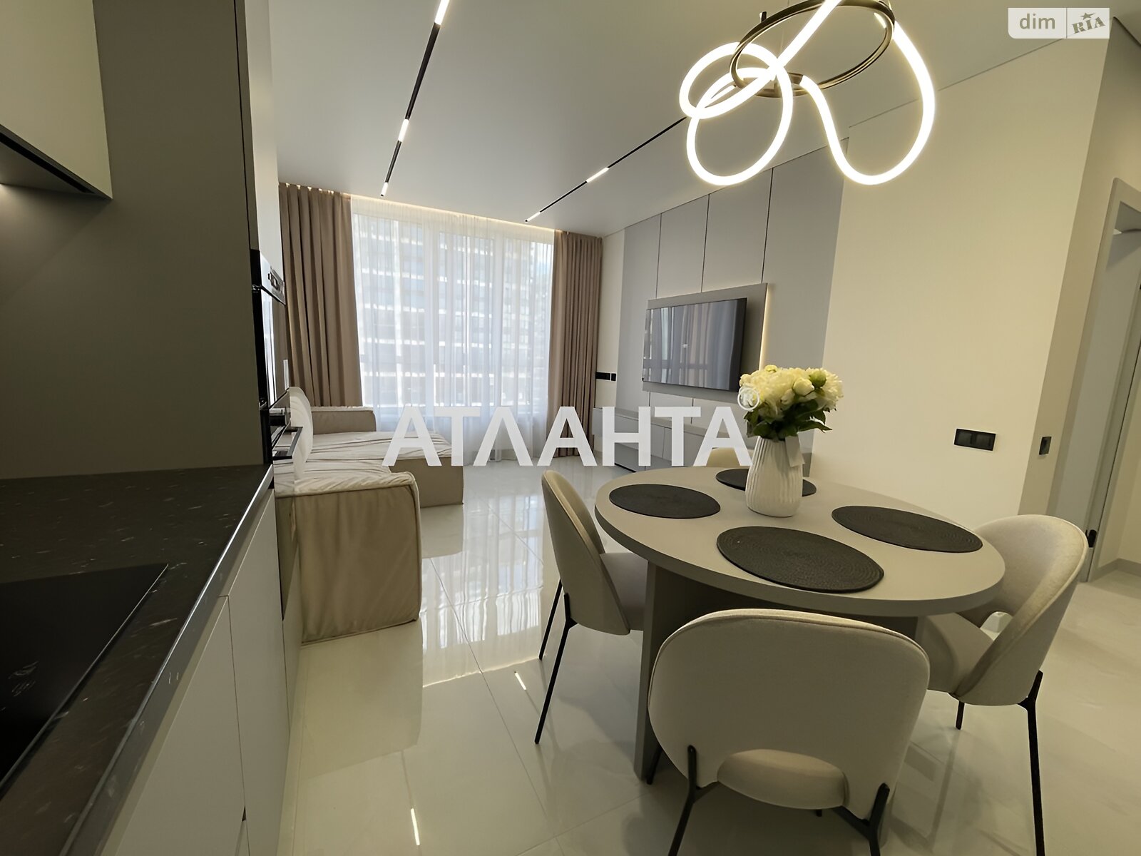 Продажа однокомнатной квартиры в Киеве, на ул. Семьи Кристеров, район Подольский фото 1 Продажа однокомнатной квартиры в Киеве, на ул. Семьи Кристеров, район Подольский фото 1