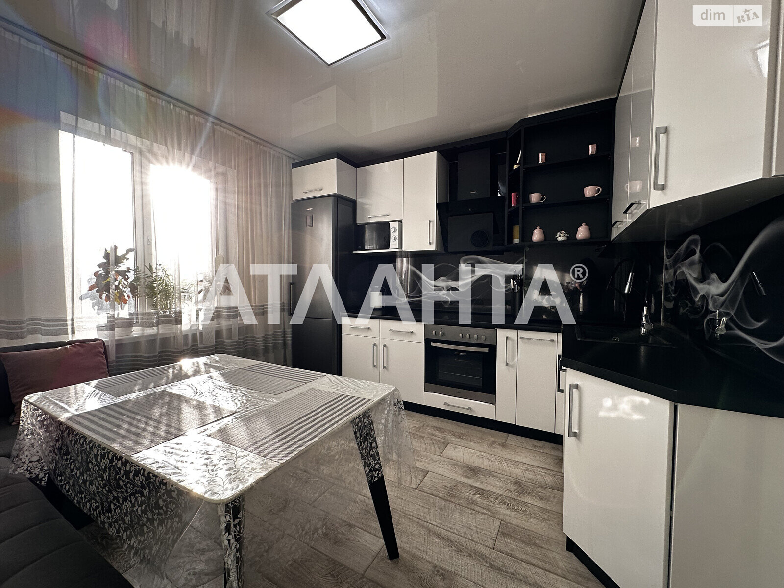 Продажа двухкомнатной квартиры в Киеве, на ул. Сергeя Данченко 3 корпус 3, район Подольский фото 1 Продажа двухкомнатной квартиры в Киеве, на ул. Сергeя Данченко 3 корпус 3, район Подольский фото 1