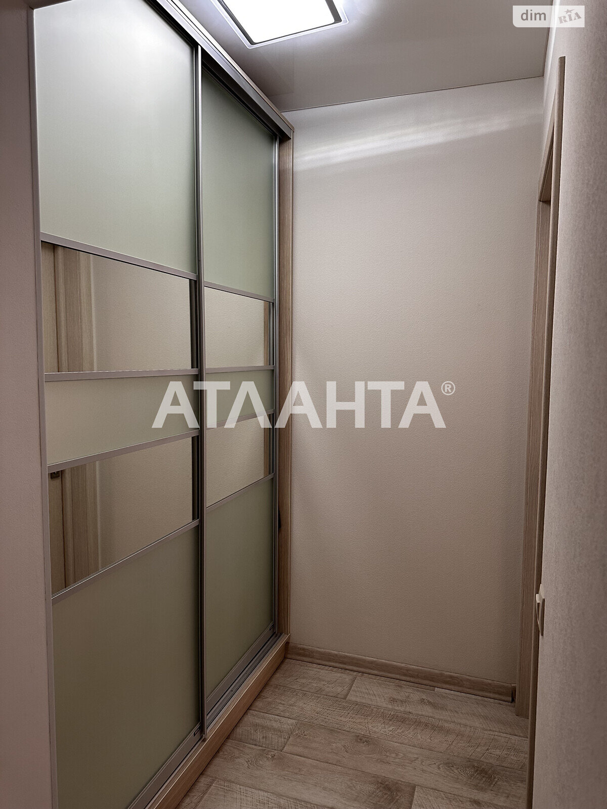 Продажа двухкомнатной квартиры в Киеве, на ул. Сергeя Данченко 3 корпус 3, район Подольский фото 1 Продажа двухкомнатной квартиры в Киеве, на ул. Сергeя Данченко 3 корпус 3, район Подольский фото 1