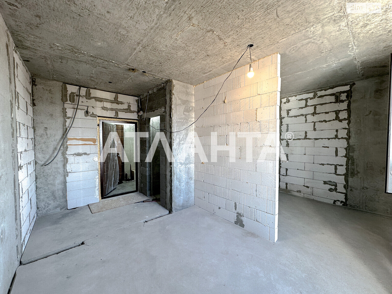 Продаж однокімнатної квартири в Києві, на вул. Сергія Данченка, район Подільський фото 1 Продаж однокімнатної квартири в Києві, на вул. Сергія Данченка, район Подільський фото 1