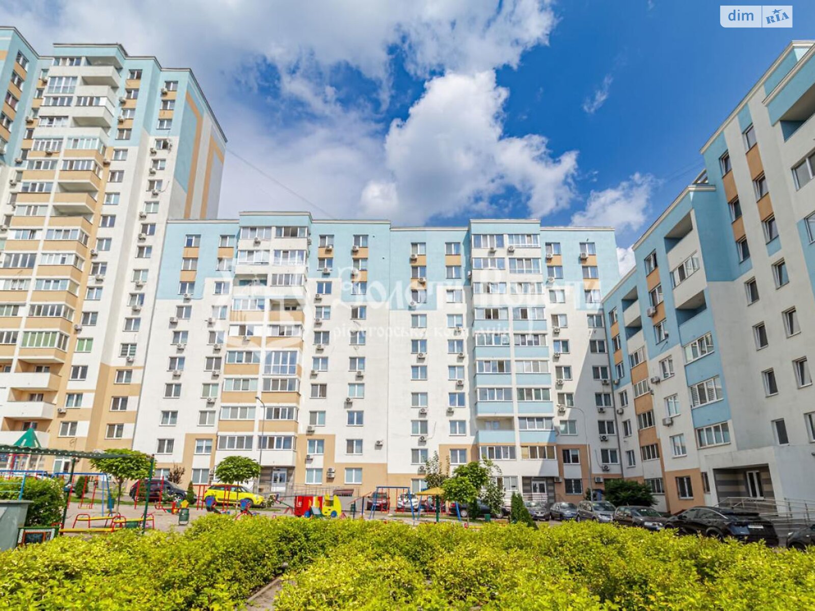 Продаж п`ятикімнатної квартири в Києві, на вул. Сергія Данченка 32Б, район Подільський фото 1 Продаж п`ятикімнатної квартири в Києві, на вул. Сергія Данченка 32Б, район Подільський фото 1