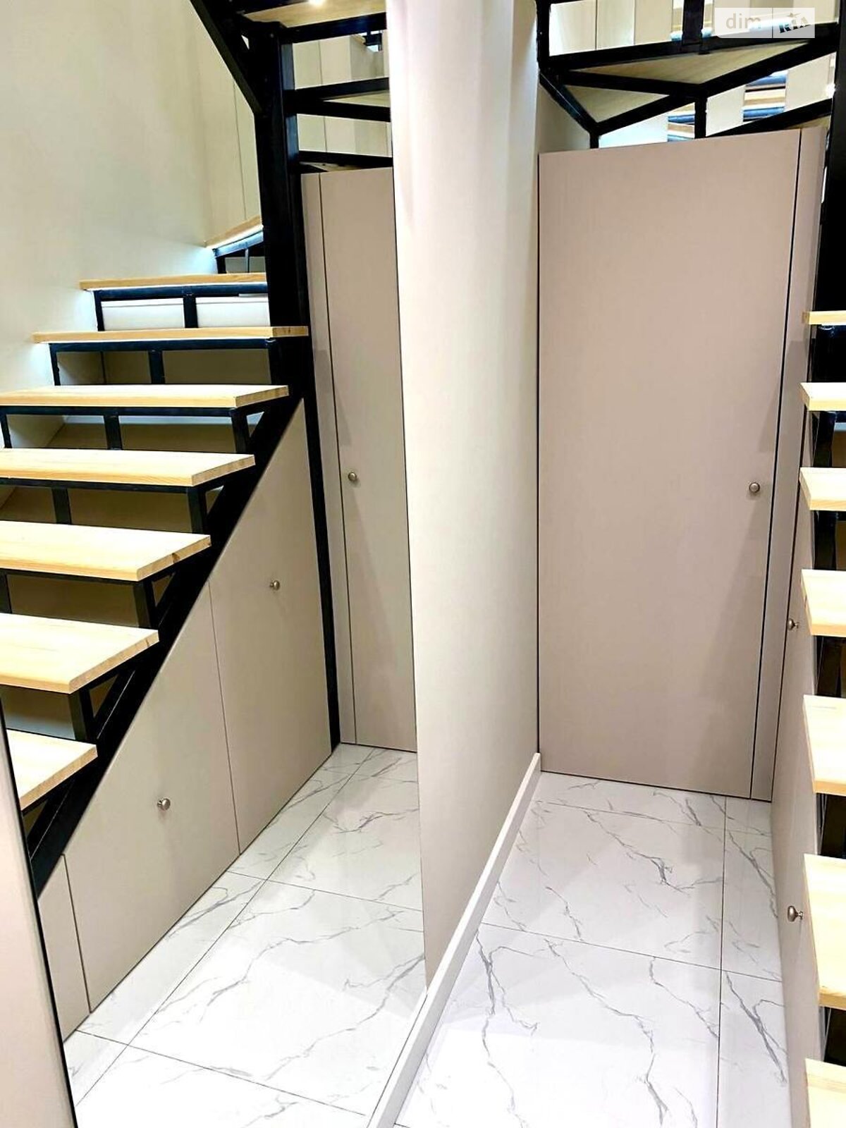 Продажа двухкомнатной квартиры в Киеве, на ул. Сергeя Данченко 34А, район Подольский фото 1