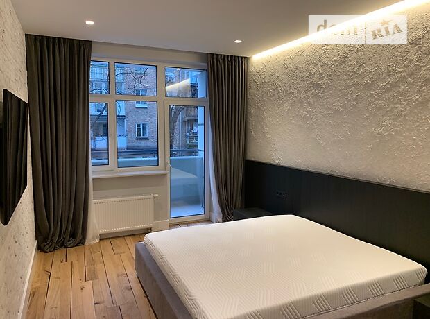Продажа двухкомнатной квартиры в Киеве, на ул. Спасская 35 район Подольский фото 1 Продажа двухкомнатной квартиры в Киеве, на ул. Спасская 35 район Подольский фото 1