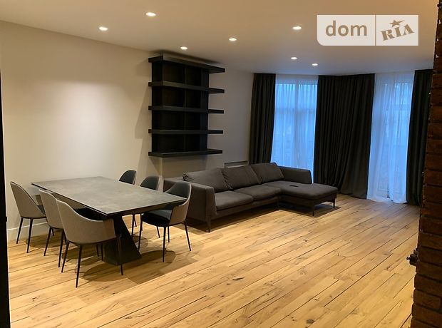 Продажа двухкомнатной квартиры в Киеве, на ул. Спасская 35 район Подольский фото 1 Продажа двухкомнатной квартиры в Киеве, на ул. Спасская 35 район Подольский фото 1