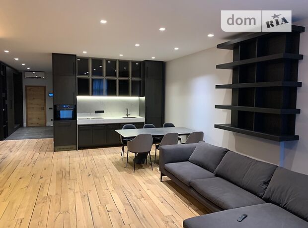 Продажа двухкомнатной квартиры в Киеве, на ул. Спасская 35 район Подольский фото 1 Продажа двухкомнатной квартиры в Киеве, на ул. Спасская 35 район Подольский фото 1