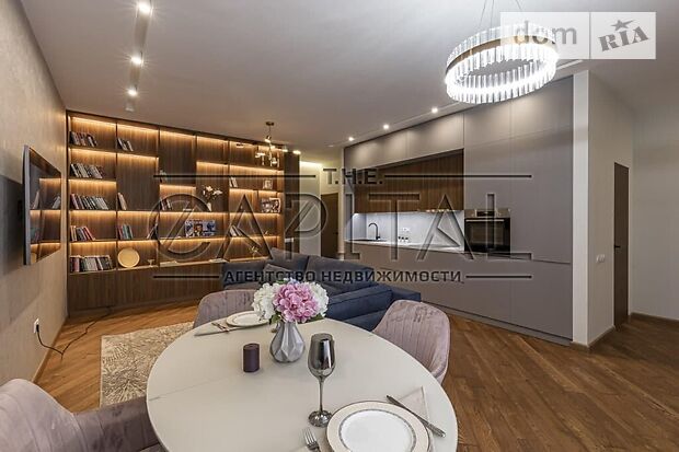 Продажа двухкомнатной квартиры в Киеве, на ул. Спасская 35 район Подольский фото 1 Продажа двухкомнатной квартиры в Киеве, на ул. Спасская 35 район Подольский фото 1