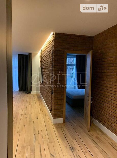 Продажа трехкомнатной квартиры в Киеве, на ул. Спасская 35 район Подольский фото 1 Продажа трехкомнатной квартиры в Киеве, на ул. Спасская 35 район Подольский фото 1