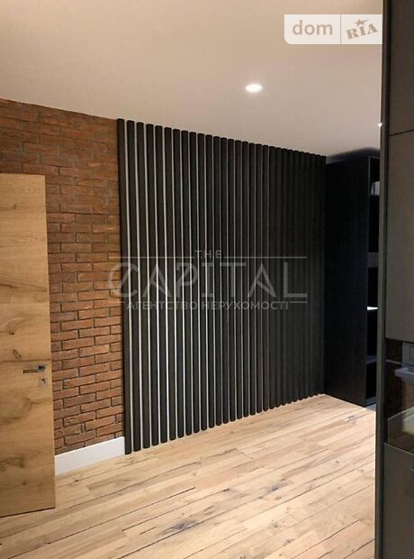 Продажа трехкомнатной квартиры в Киеве, на ул. Спасская 35 район Подольский фото 1 Продажа трехкомнатной квартиры в Киеве, на ул. Спасская 35 район Подольский фото 1