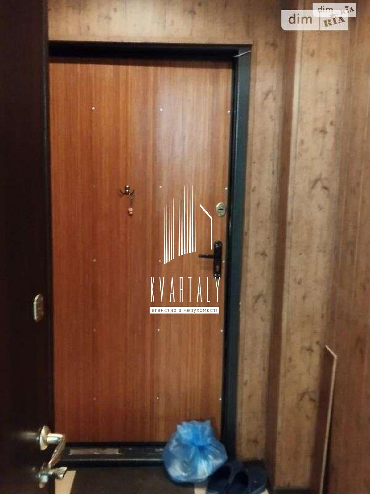 Продажа двухкомнатной квартиры в Киеве, на просп. Свободы 2А, район Подольский фото 1