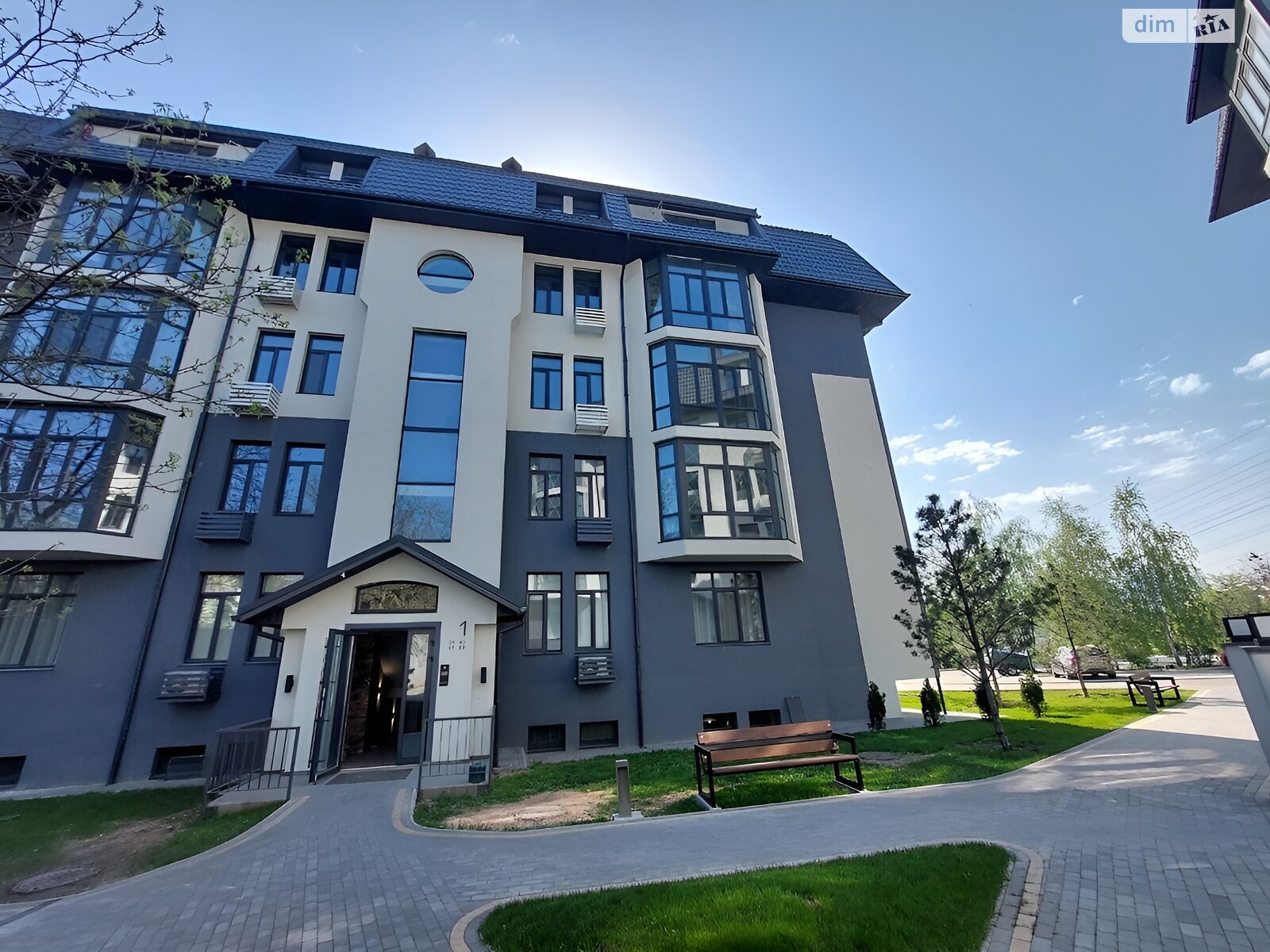 Продаж трикімнатної квартири в Києві, на вул. Тираспольська 44, район Подільський фото 1 Продаж трикімнатної квартири в Києві, на вул. Тираспольська 44, район Подільський фото 1