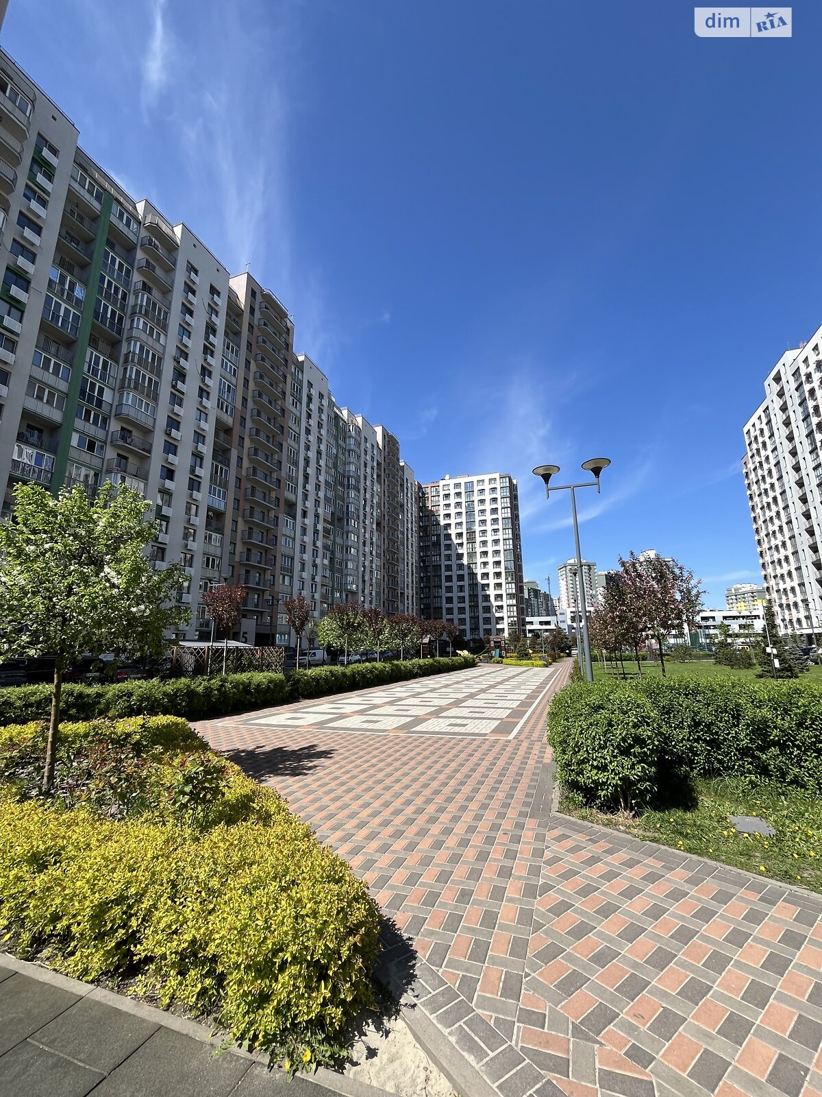 Продаж трикімнатної квартири в Києві, на вул. Тираспольська, район Подільський фото 1 Продаж трикімнатної квартири в Києві, на вул. Тираспольська, район Подільський фото 1