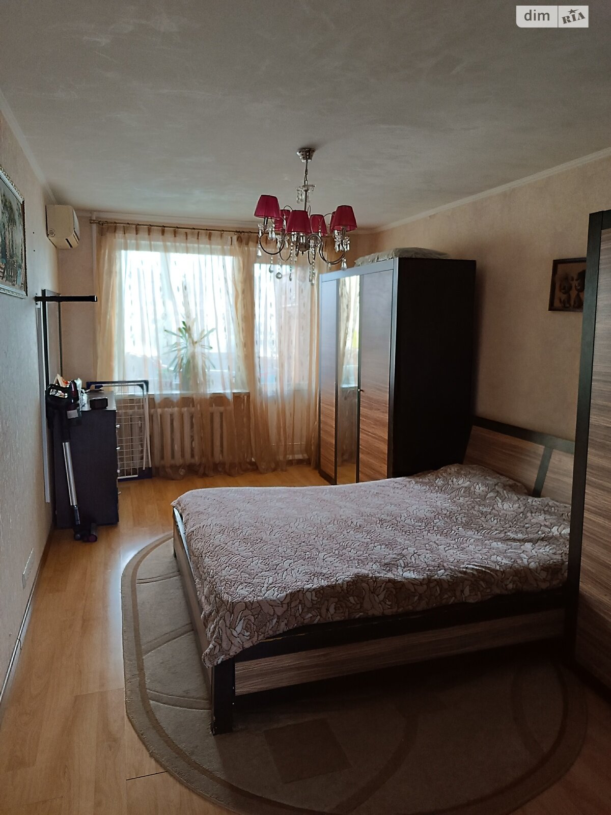 Продаж трикімнатної квартири в Києві, на просп. Василя Порика 12, район Подільський фото 1 Продаж трикімнатної квартири в Києві, на просп. Василя Порика 12, район Подільський фото 1