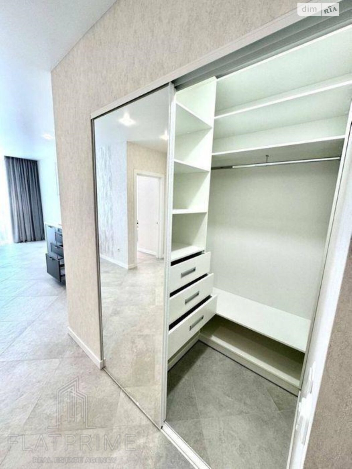 Продажа однокомнатной квартиры в Киеве, на ул. Виктора Некрасова 12А, район Подольский фото 1 Продажа однокомнатной квартиры в Киеве, на ул. Виктора Некрасова 12А, район Подольский фото 1