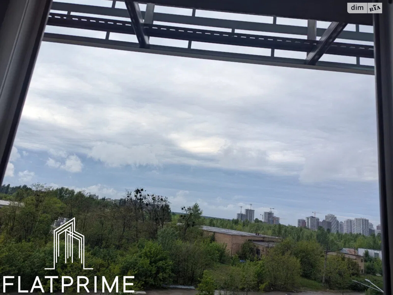 Продаж трикімнатної квартири в Києві, на вул. Віктора Некрасова 10, район Подільський фото 1 Продаж трикімнатної квартири в Києві, на вул. Віктора Некрасова 10, район Подільський фото 1