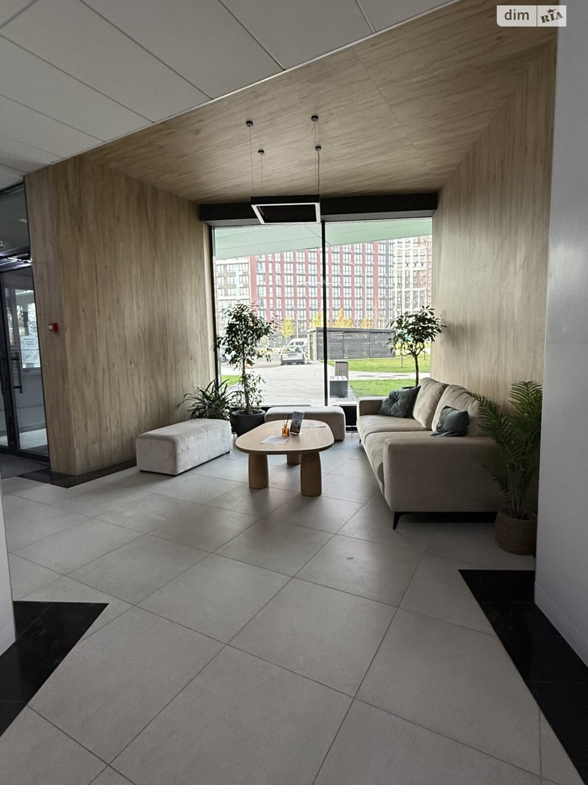 Продажа четырехкомнатной квартиры в Киеве, на ул. Виктора Некрасова 8, район Подольский фото 1