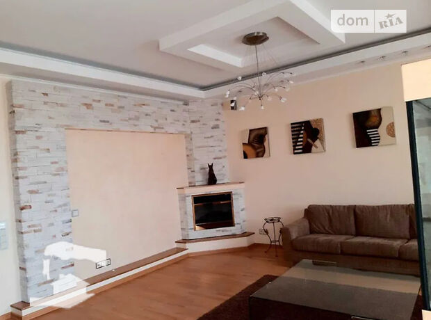 Продажа пятикомнатной квартиры в Киеве, на ул. Волосская 51/27 район Подольский фото 1 Продажа пятикомнатной квартиры в Киеве, на ул. Волосская 51/27 район Подольский фото 1