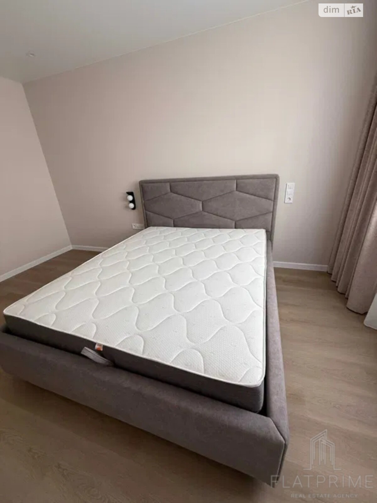 Продажа однокомнатной квартиры в Киеве, на ул. Всеволода Змиенко 34/21, район Подольский фото 1 Продажа однокомнатной квартиры в Киеве, на ул. Всеволода Змиенко 34/21, район Подольский фото 1