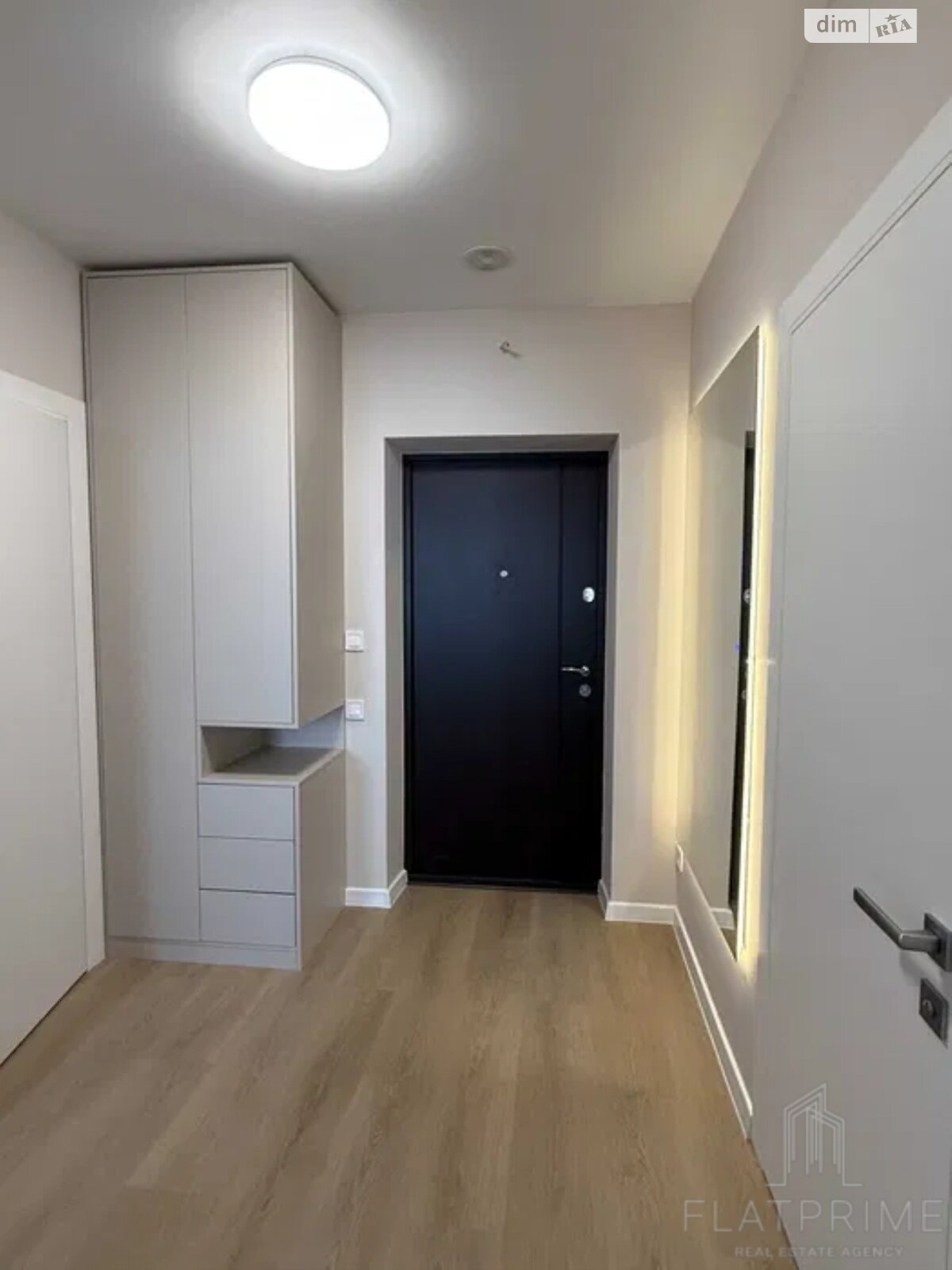 Продажа однокомнатной квартиры в Киеве, на ул. Всеволода Змиенко 34/21, район Подольский фото 1 Продажа однокомнатной квартиры в Киеве, на ул. Всеволода Змиенко 34/21, район Подольский фото 1