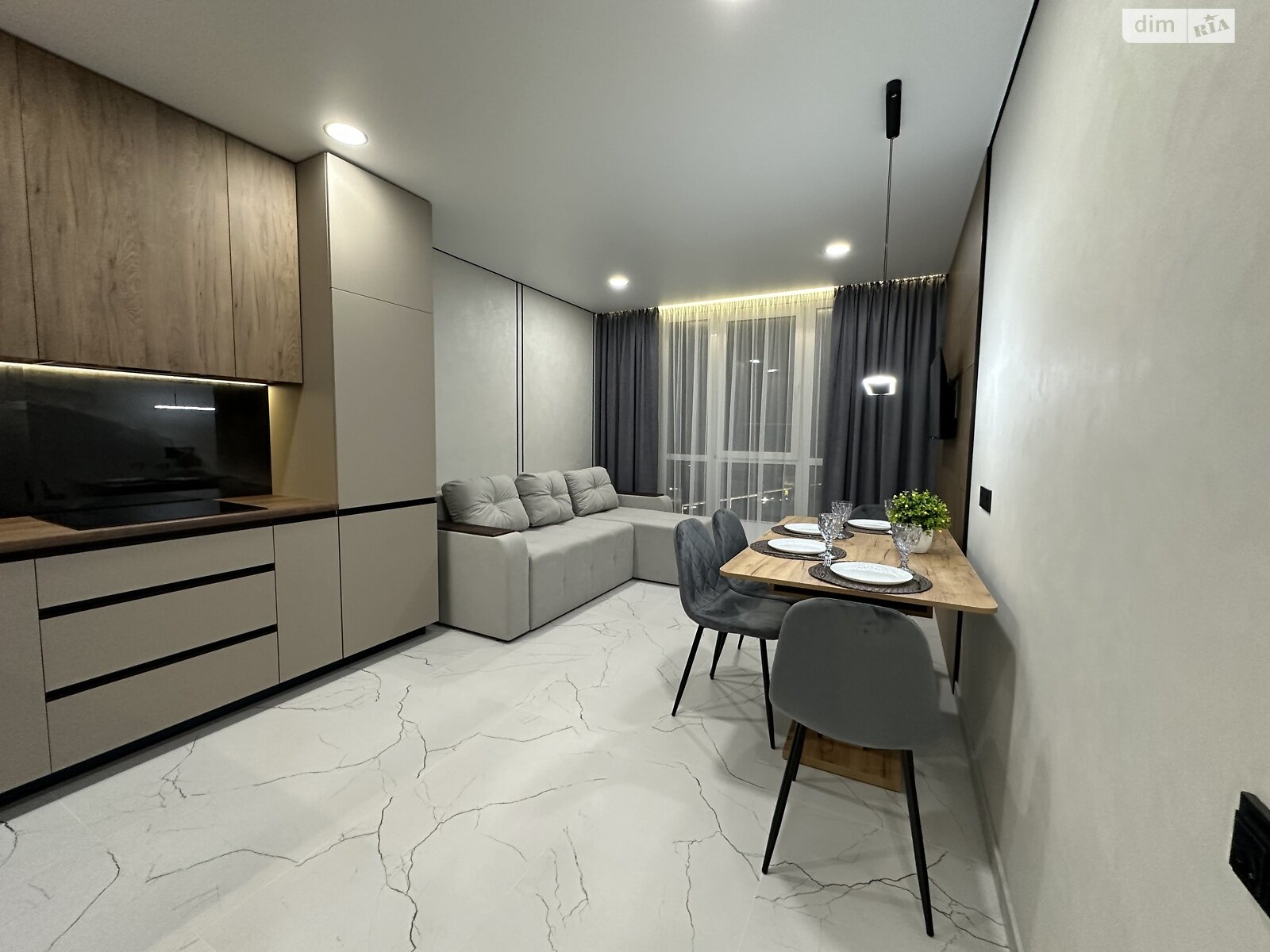 Продажа однокомнатной квартиры в Киеве, на ул. Всеволода Змиенко 34/21, район Подольский фото 1