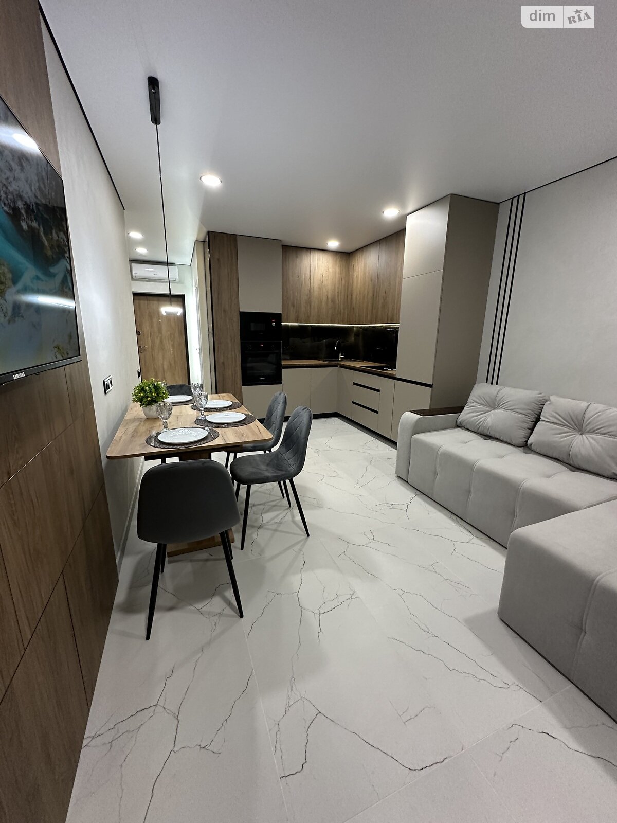 Продажа однокомнатной квартиры в Киеве, на ул. Всеволода Змиенко 34/21, район Подольский фото 1