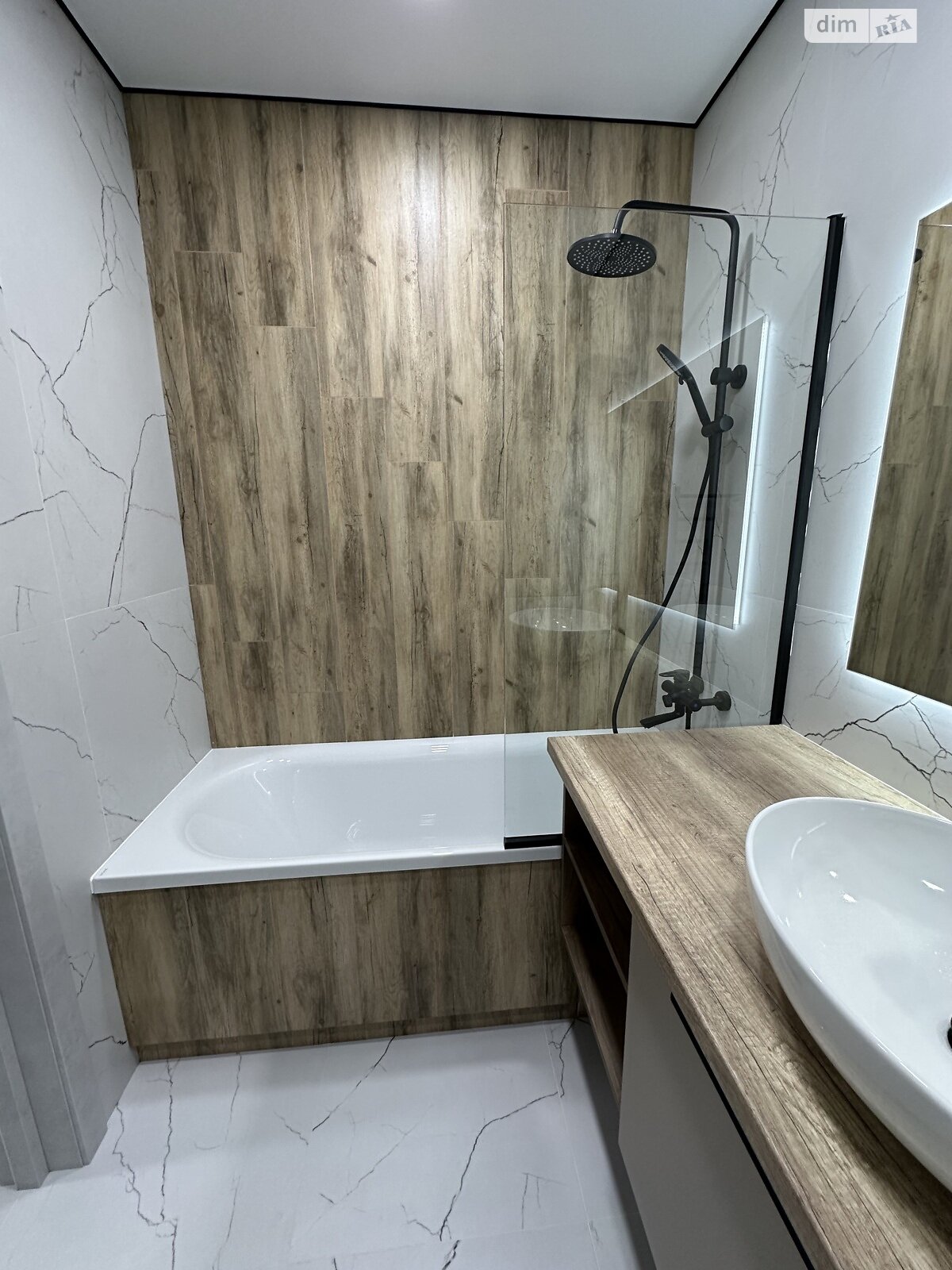 Продажа однокомнатной квартиры в Киеве, на ул. Всеволода Змиенко 34/21, район Подольский фото 1