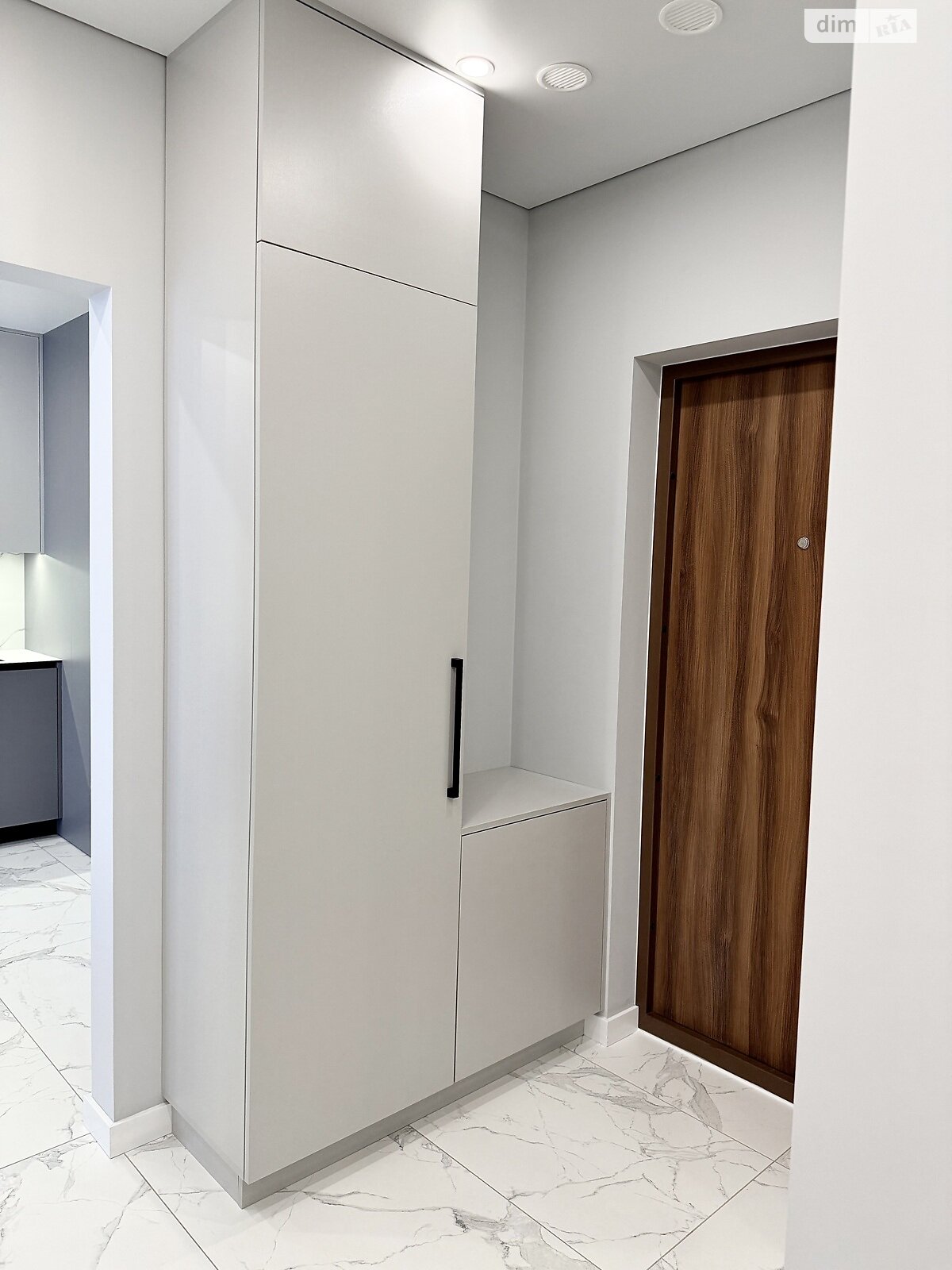 Продаж двокімнатної квартири в Києві, на вул. Всеволода Змієнка 19, район Подільський фото 1 Продаж двокімнатної квартири в Києві, на вул. Всеволода Змієнка 19, район Подільський фото 1