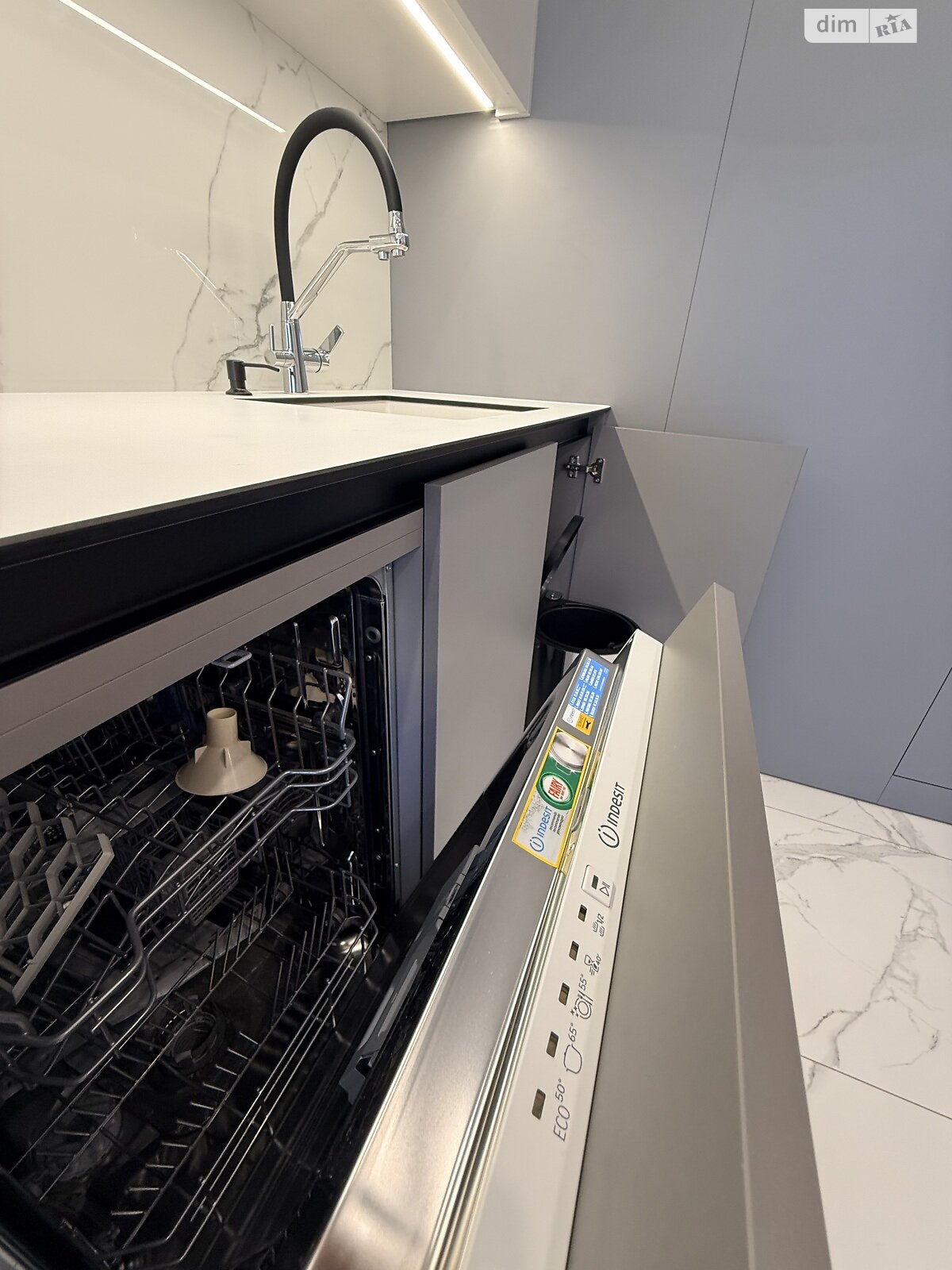 Продаж двокімнатної квартири в Києві, на вул. Всеволода Змієнка 19, район Подільський фото 1 Продаж двокімнатної квартири в Києві, на вул. Всеволода Змієнка 19, район Подільський фото 1