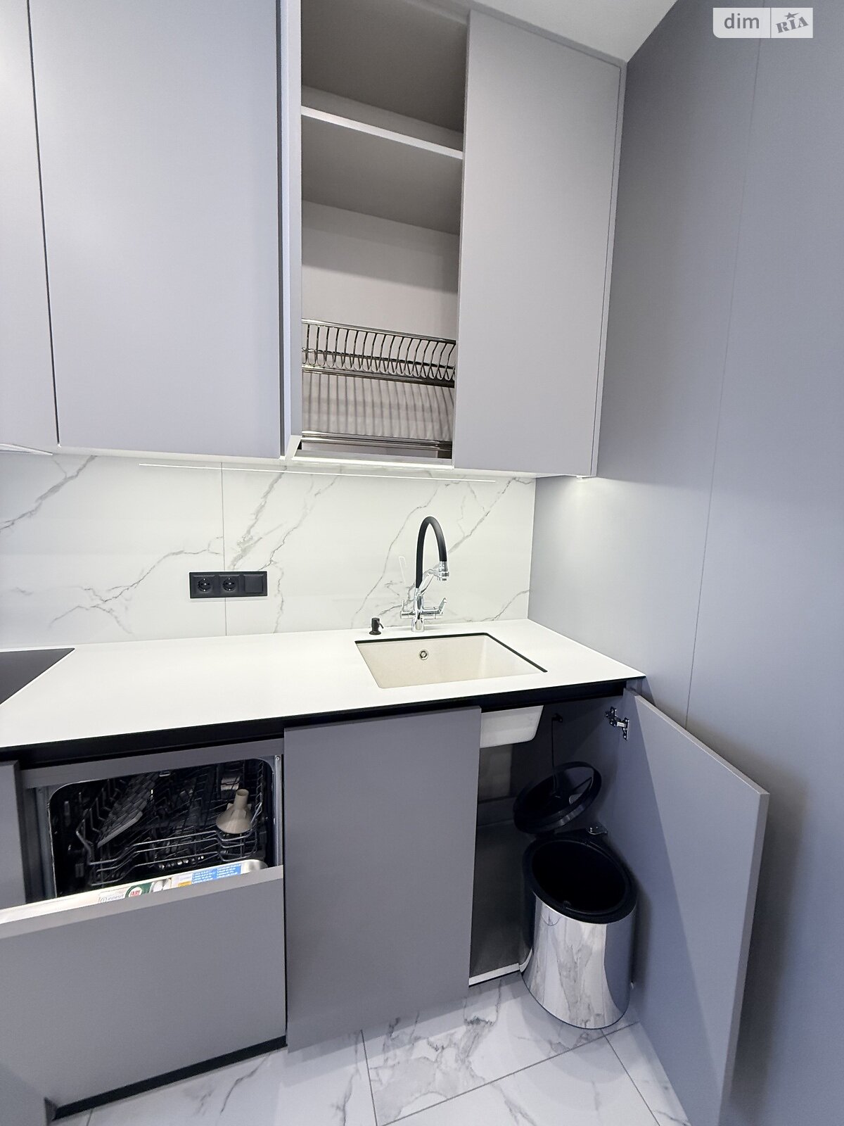 Продаж двокімнатної квартири в Києві, на вул. Всеволода Змієнка 19, район Подільський фото 1 Продаж двокімнатної квартири в Києві, на вул. Всеволода Змієнка 19, район Подільський фото 1