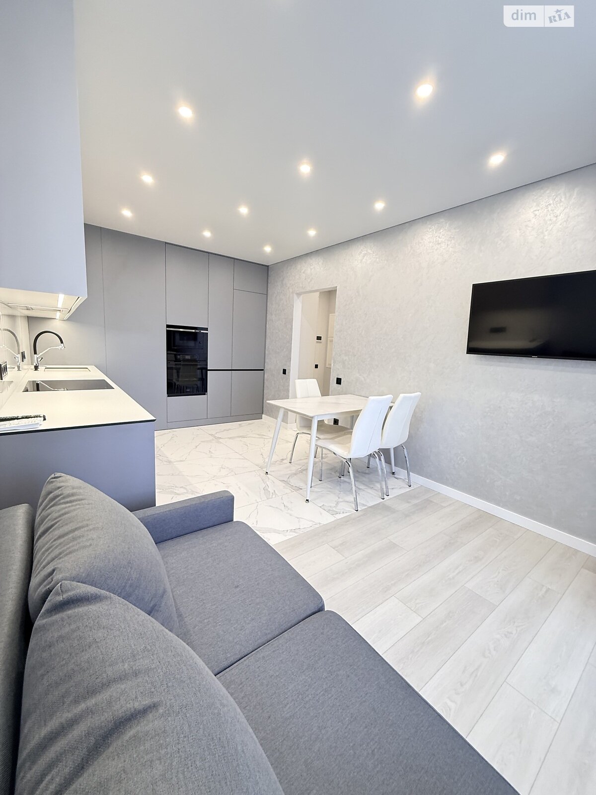 Продаж двокімнатної квартири в Києві, на вул. Всеволода Змієнка 19, район Подільський фото 1 Продаж двокімнатної квартири в Києві, на вул. Всеволода Змієнка 19, район Подільський фото 1