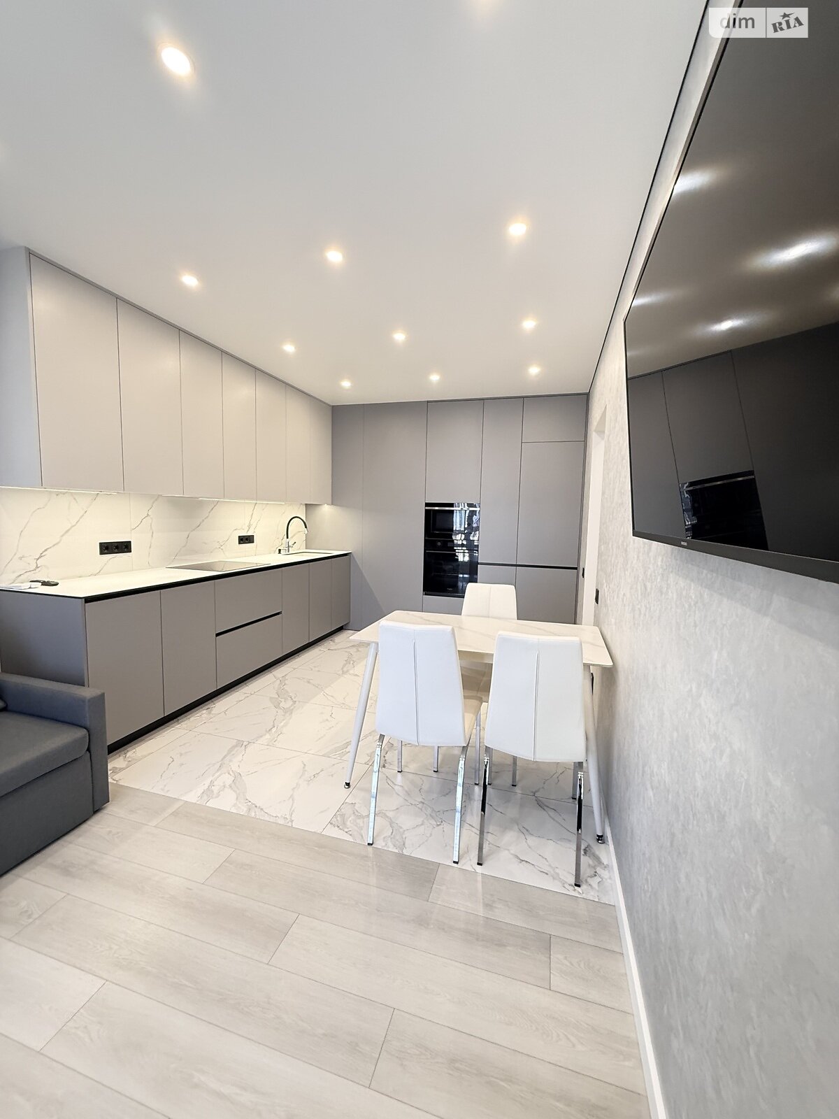 Продаж двокімнатної квартири в Києві, на вул. Всеволода Змієнка 19, район Подільський фото 1 Продаж двокімнатної квартири в Києві, на вул. Всеволода Змієнка 19, район Подільський фото 1