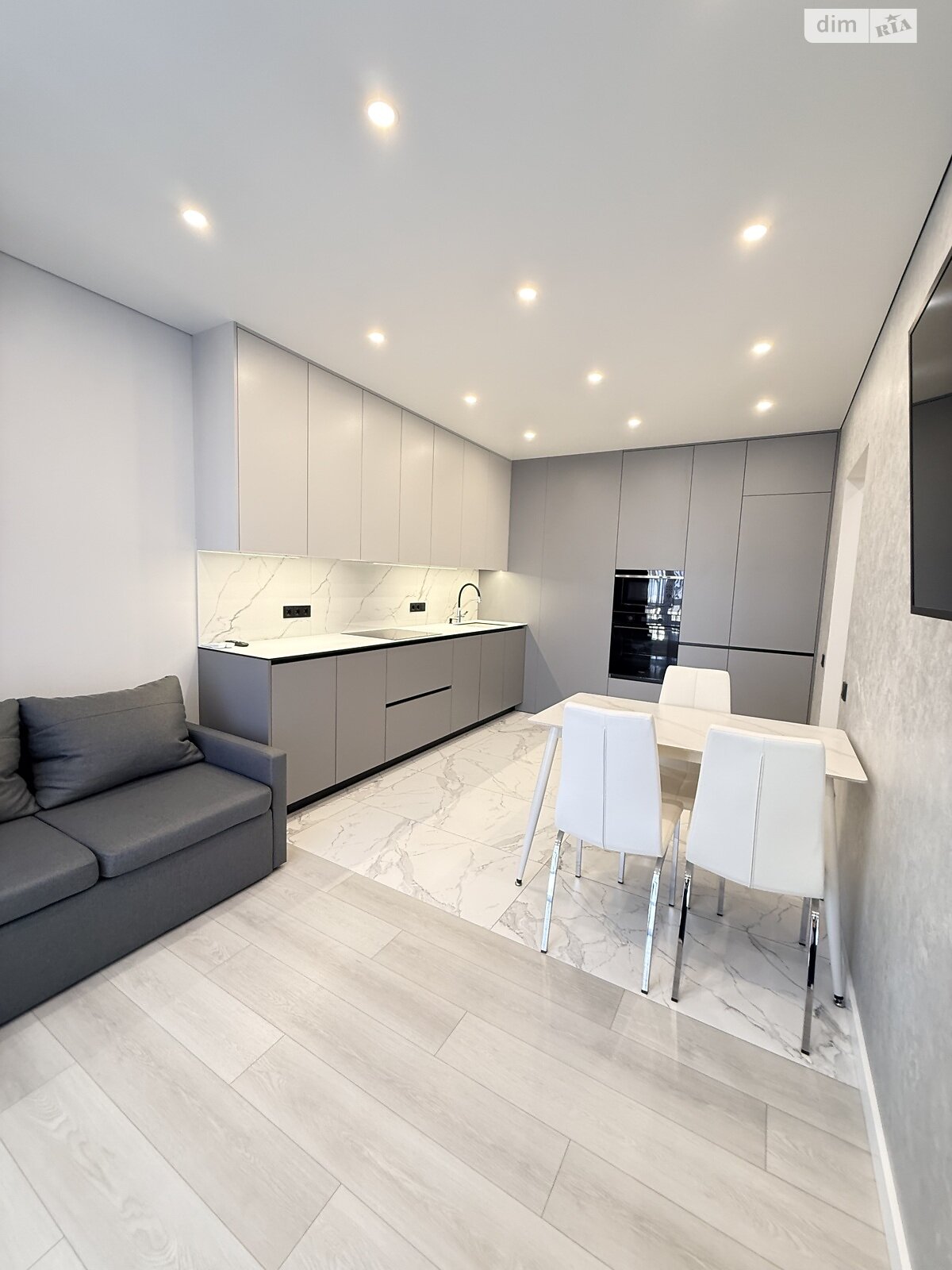 Продаж двокімнатної квартири в Києві, на вул. Всеволода Змієнка 19, район Подільський фото 1 Продаж двокімнатної квартири в Києві, на вул. Всеволода Змієнка 19, район Подільський фото 1