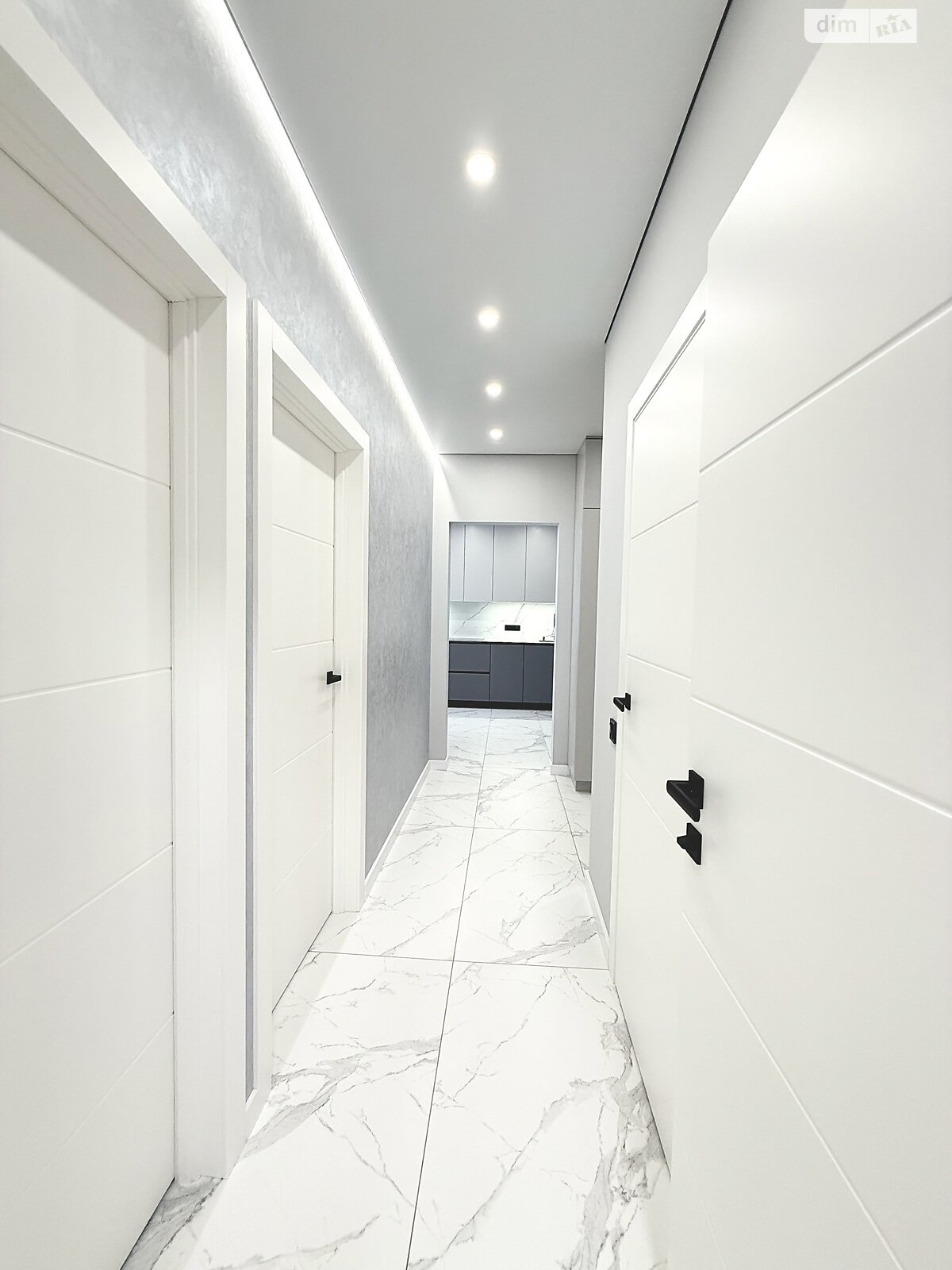 Продаж двокімнатної квартири в Києві, на вул. Всеволода Змієнка 19, район Подільський фото 1 Продаж двокімнатної квартири в Києві, на вул. Всеволода Змієнка 19, район Подільський фото 1