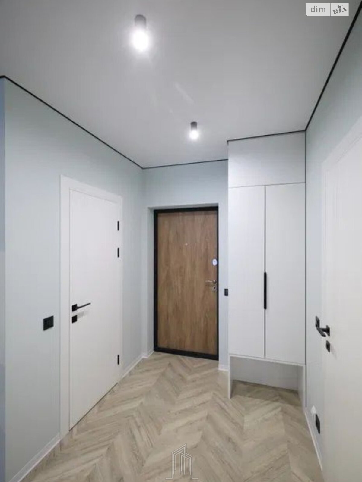 Продажа двухкомнатной квартиры в Киеве, на ул. Всеволода Змиенко 34/21, район Подольский фото 1