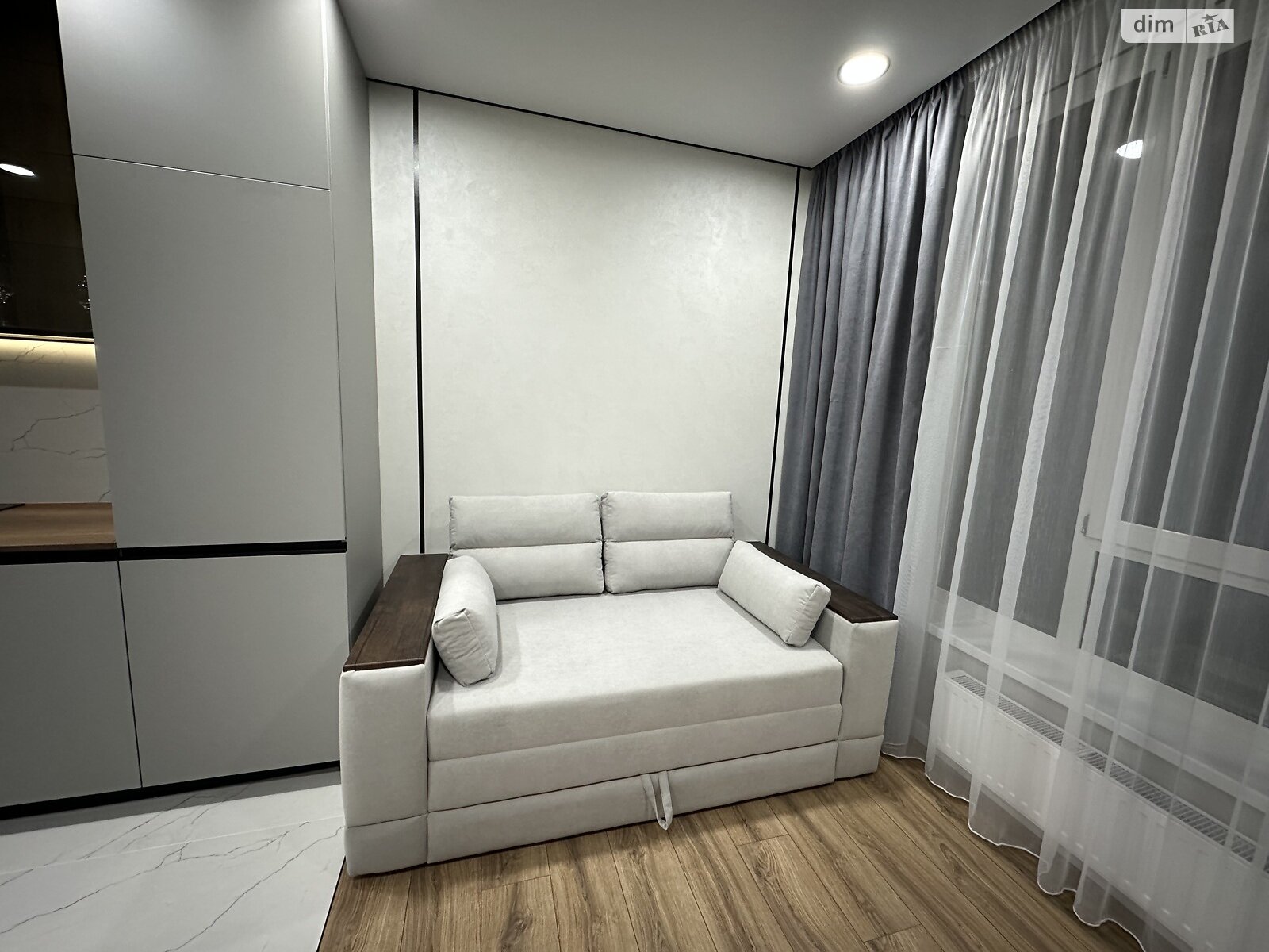 Продажа однокомнатной квартиры в Киеве, на ул. Всеволода Змиенко 34/21, кв. 130, район Подольский фото 1