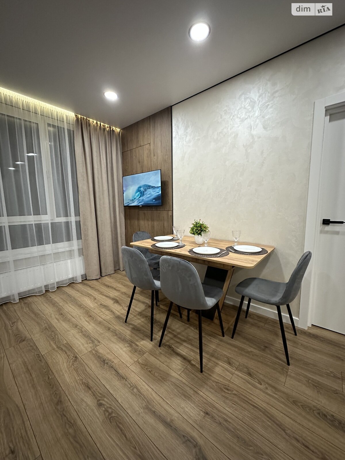 Продажа однокомнатной квартиры в Киеве, на ул. Всеволода Змиенко 34/21, кв. 199, район Подольский фото 1