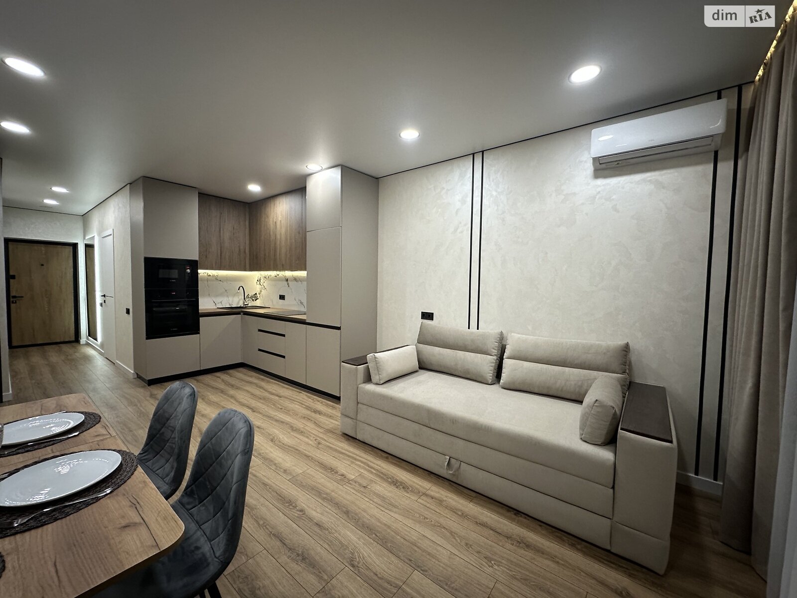 Продажа однокомнатной квартиры в Киеве, на ул. Всеволода Змиенко 34/21, кв. 199, район Подольский фото 1