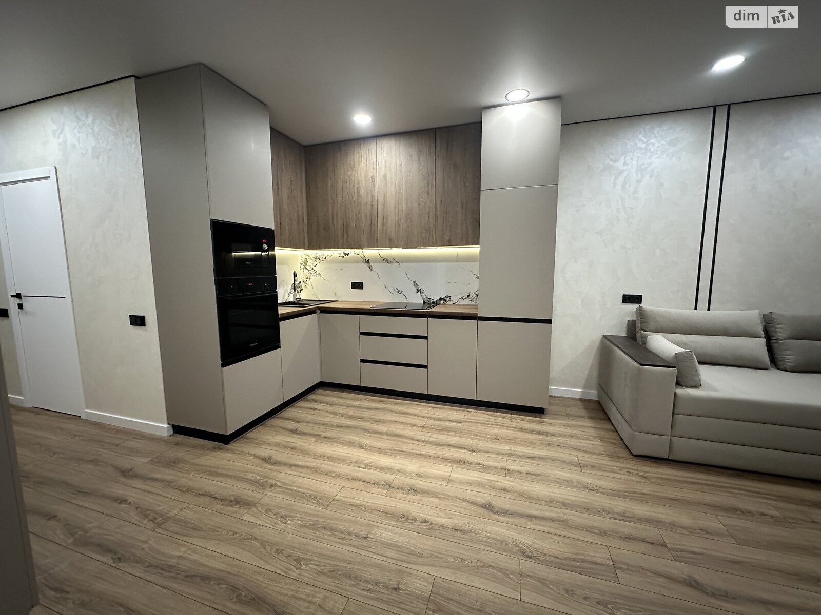 Продажа однокомнатной квартиры в Киеве, на ул. Всеволода Змиенко 34/21, кв. 199, район Подольский фото 1