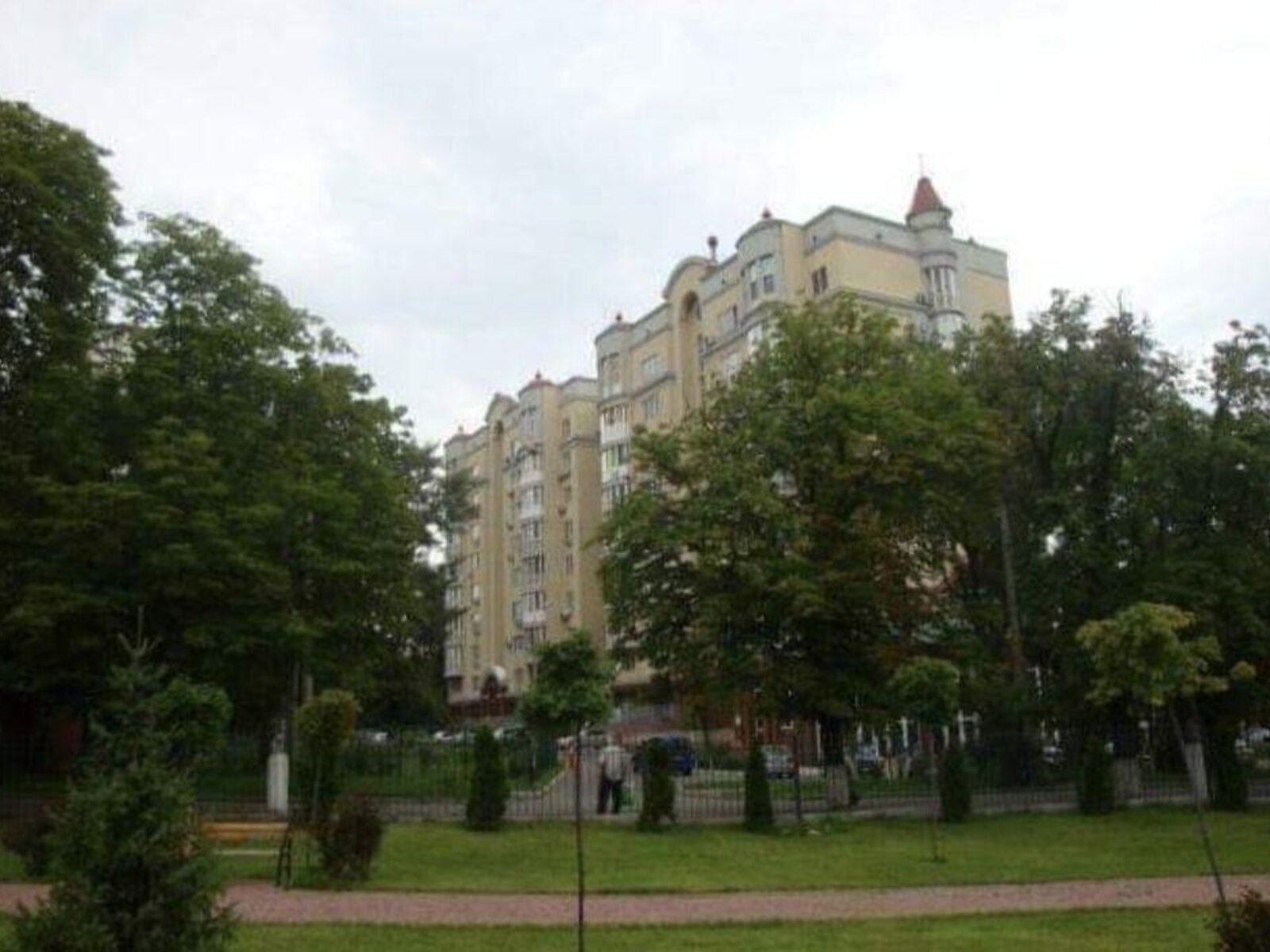 Продажа трехкомнатной квартиры в Киеве, на ул. Вышгородская 45, район Подольский фото 1