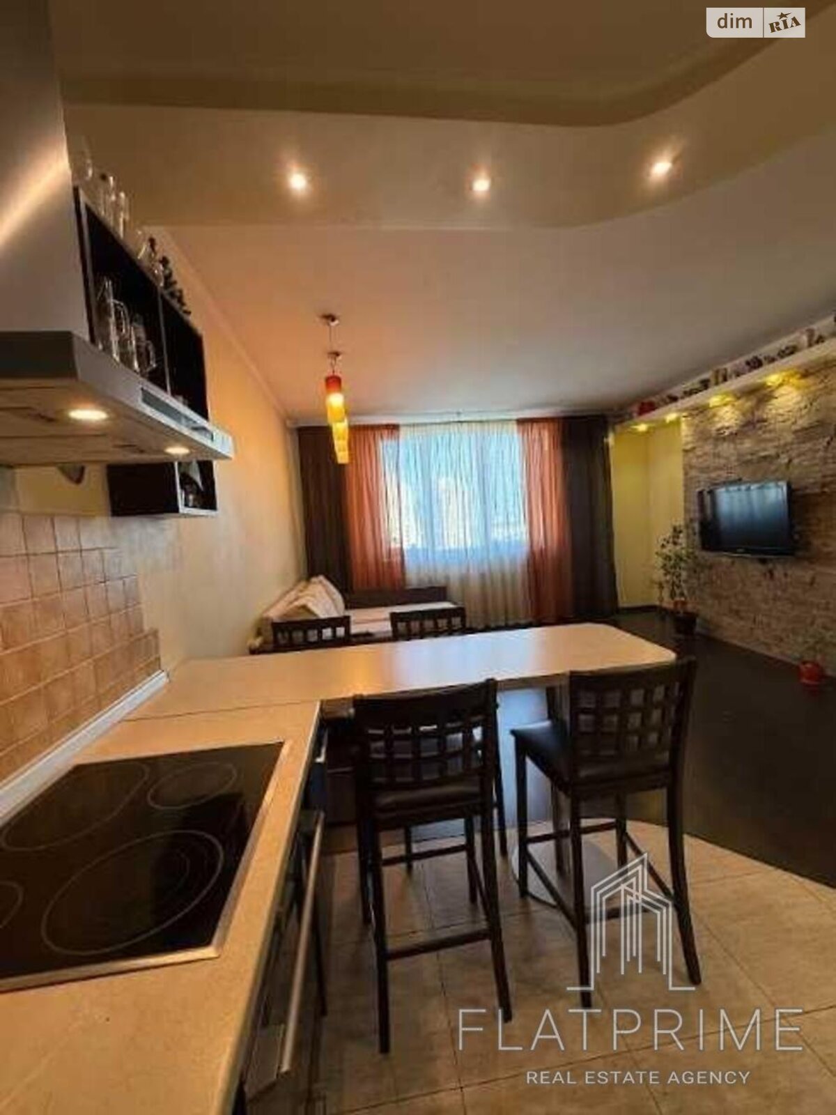 Продажа двухкомнатной квартиры в Киеве, на ул. Вышгородская 45, район Подольский фото 1