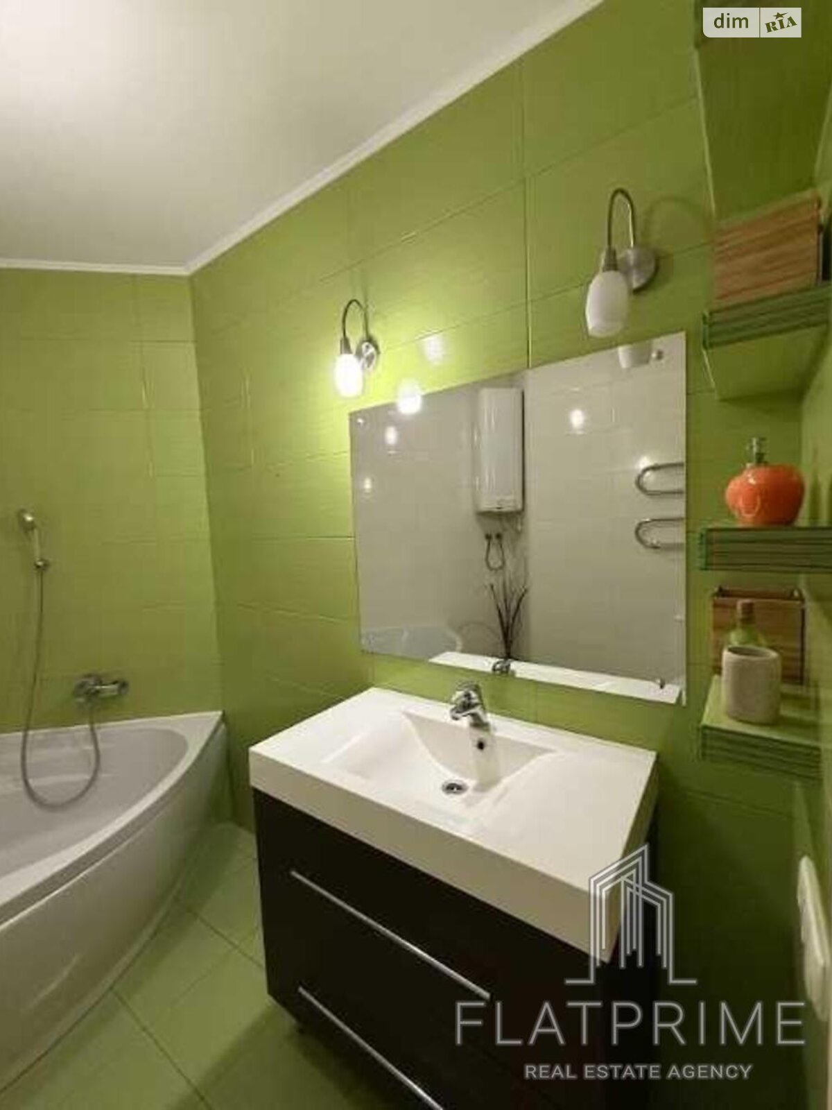 Продажа двухкомнатной квартиры в Киеве, на ул. Вышгородская 45, район Подольский фото 1