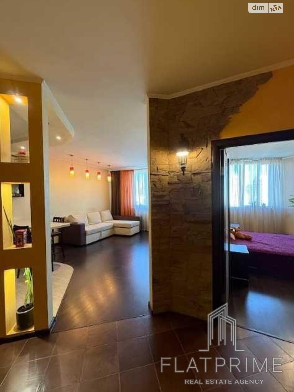 Продажа двухкомнатной квартиры в Киеве, на ул. Вышгородская 45, район Подольский фото 1