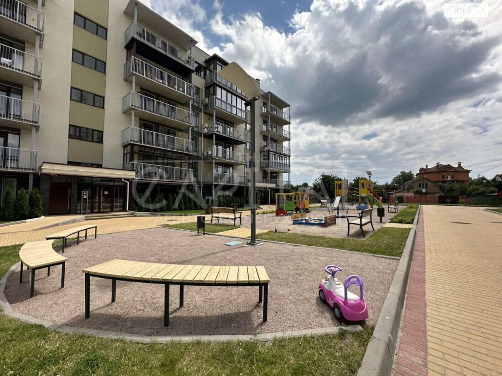 Продаж двокімнатної квартири в Києві, на вул. Замковецька, район Подільський фото 1 Продаж двокімнатної квартири в Києві, на вул. Замковецька, район Подільський фото 1